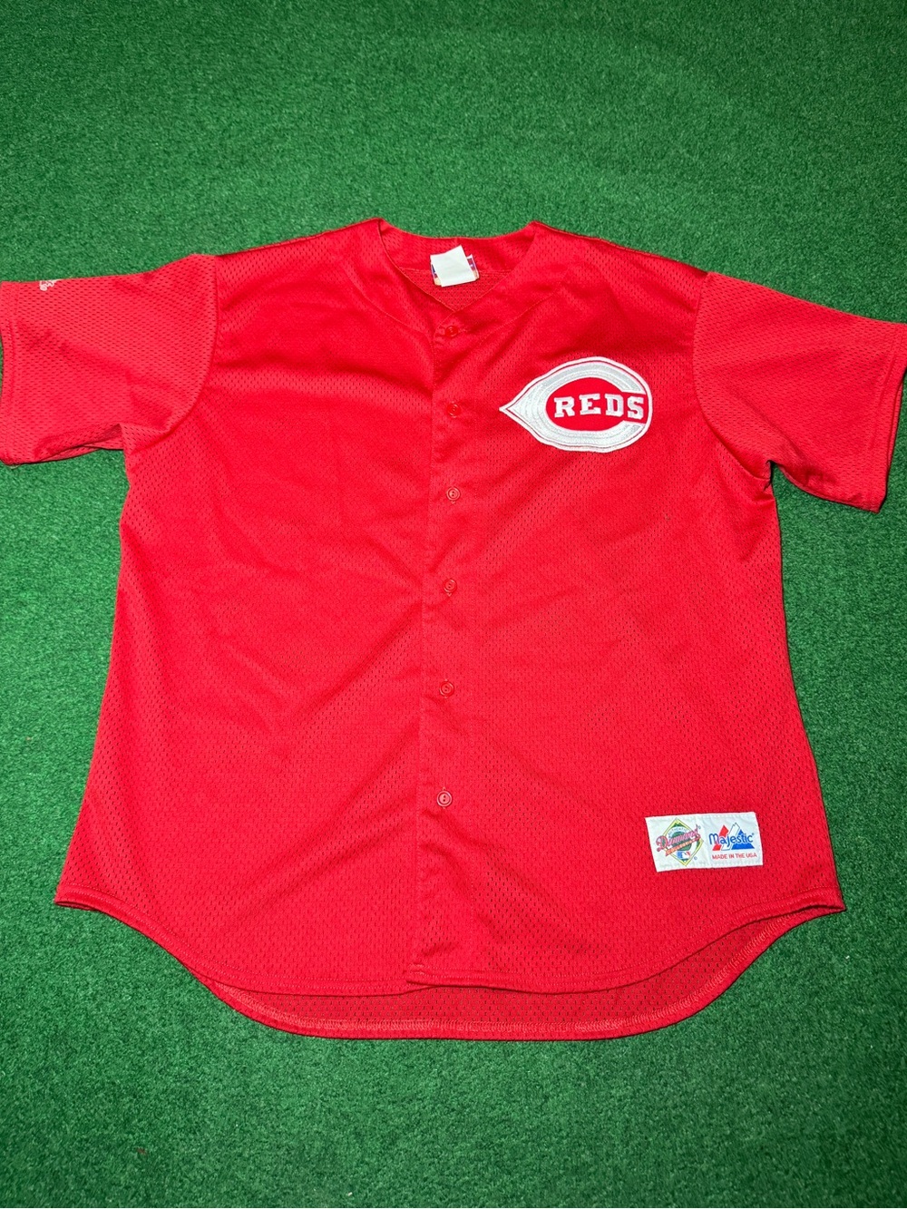 Vintage 90s Cincinnati Reds Button Up Jersey, Baseball Shirt Red Sportswear XL
